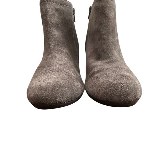 Vionic Paloma suede wedge bootie sz 9 gray beige - Picture 5 of 10